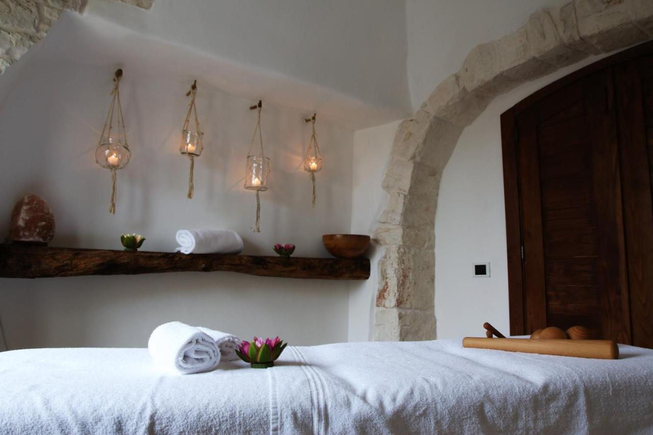 אלברובלו Trulli Holiday Deluxe & Wellness מראה חיצוני תמונה